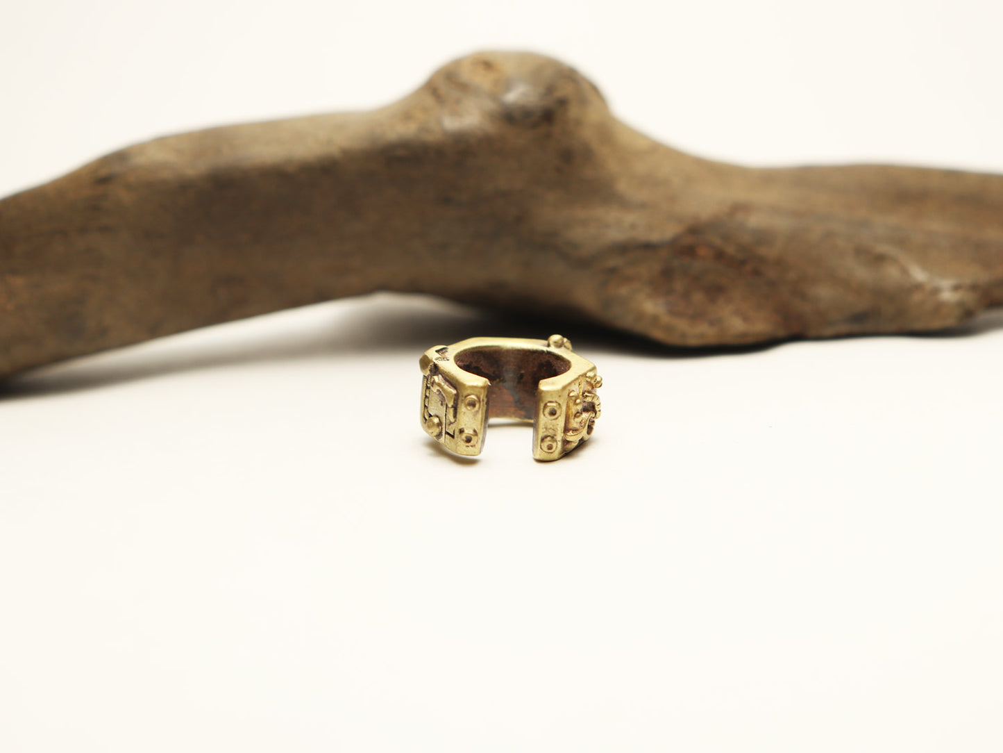 六角イヤーカフ-brass