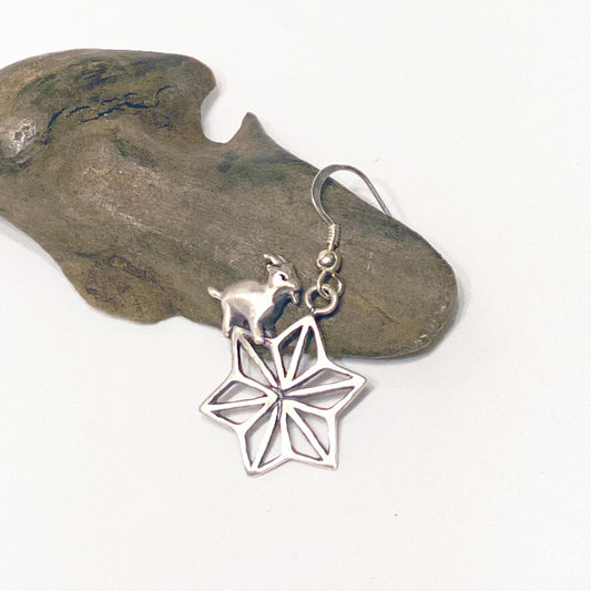 やぎと星のピアス-silver