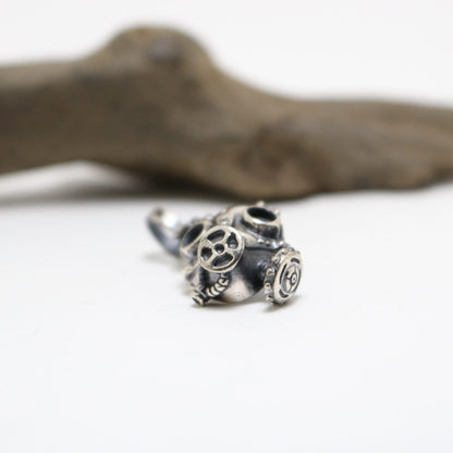 ガスマスク-Pendant-(silver