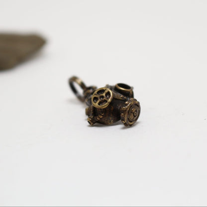 ガスマスク-Pendant-(brass