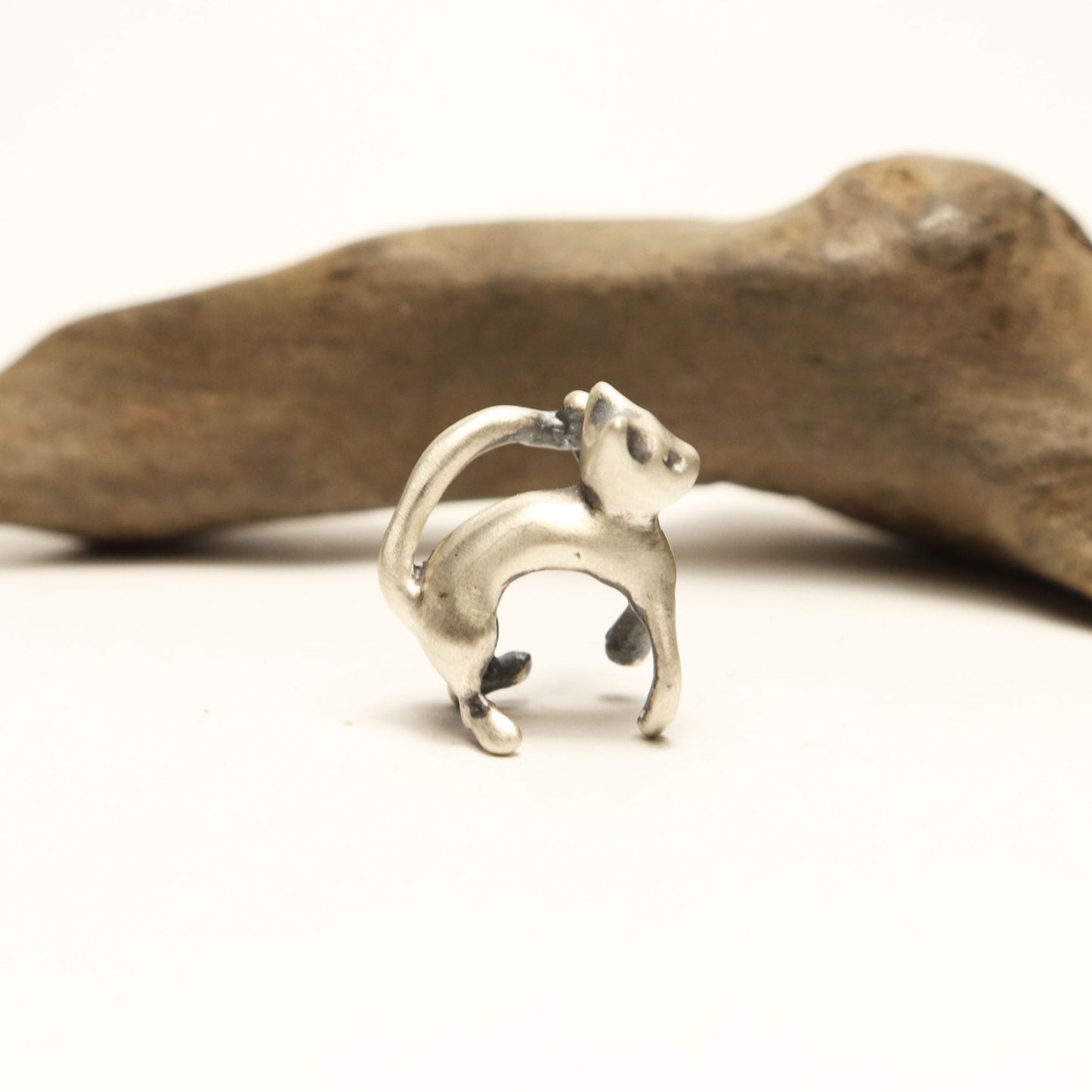 耳じゃれ猫イヤーカフ-silver