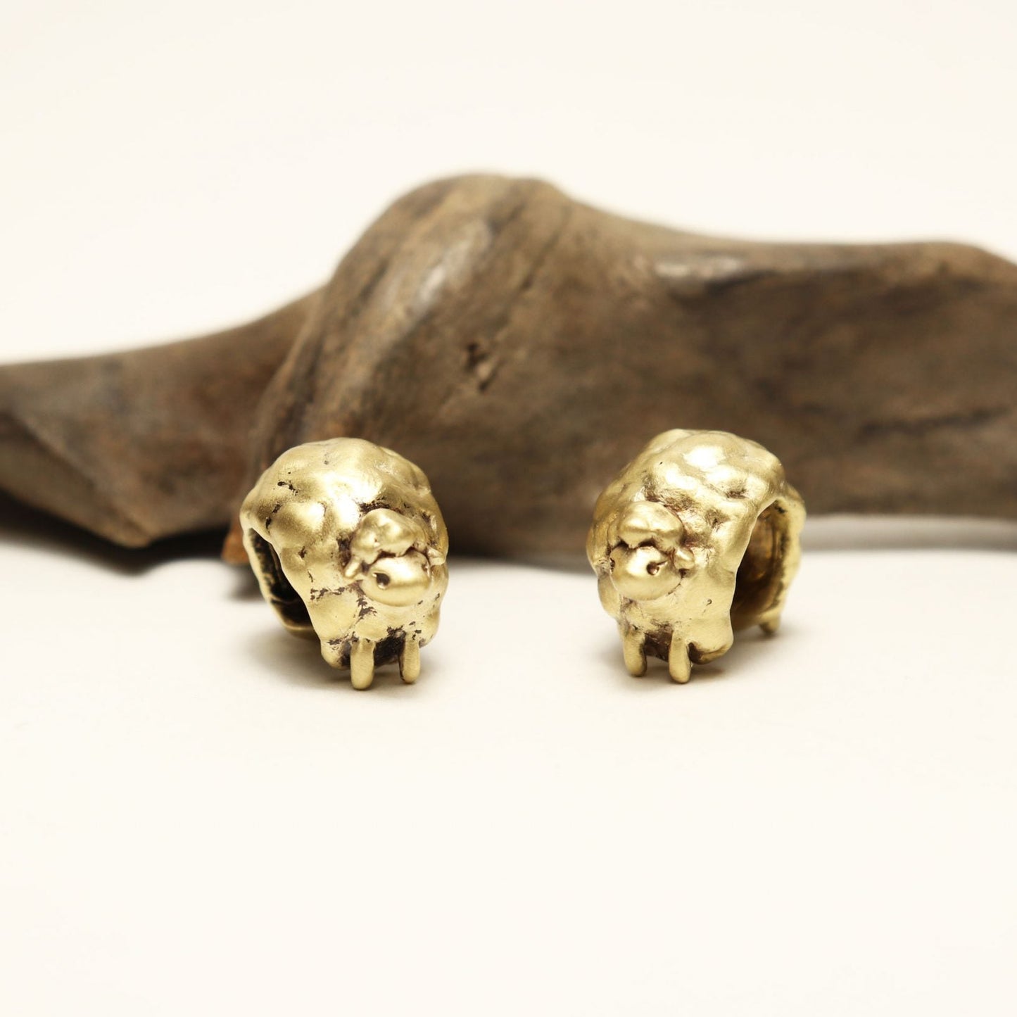 ひつじ*イヤーカフ-brass