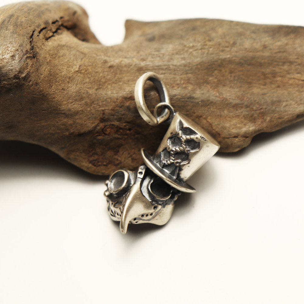 miniペストマスク-ハットコーデ(Pendant-silver