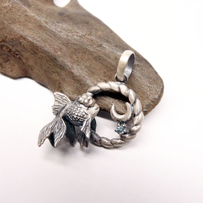 2025.9.10-9.16】月に憧れて＊丹頂Pendant | * misc.ai *